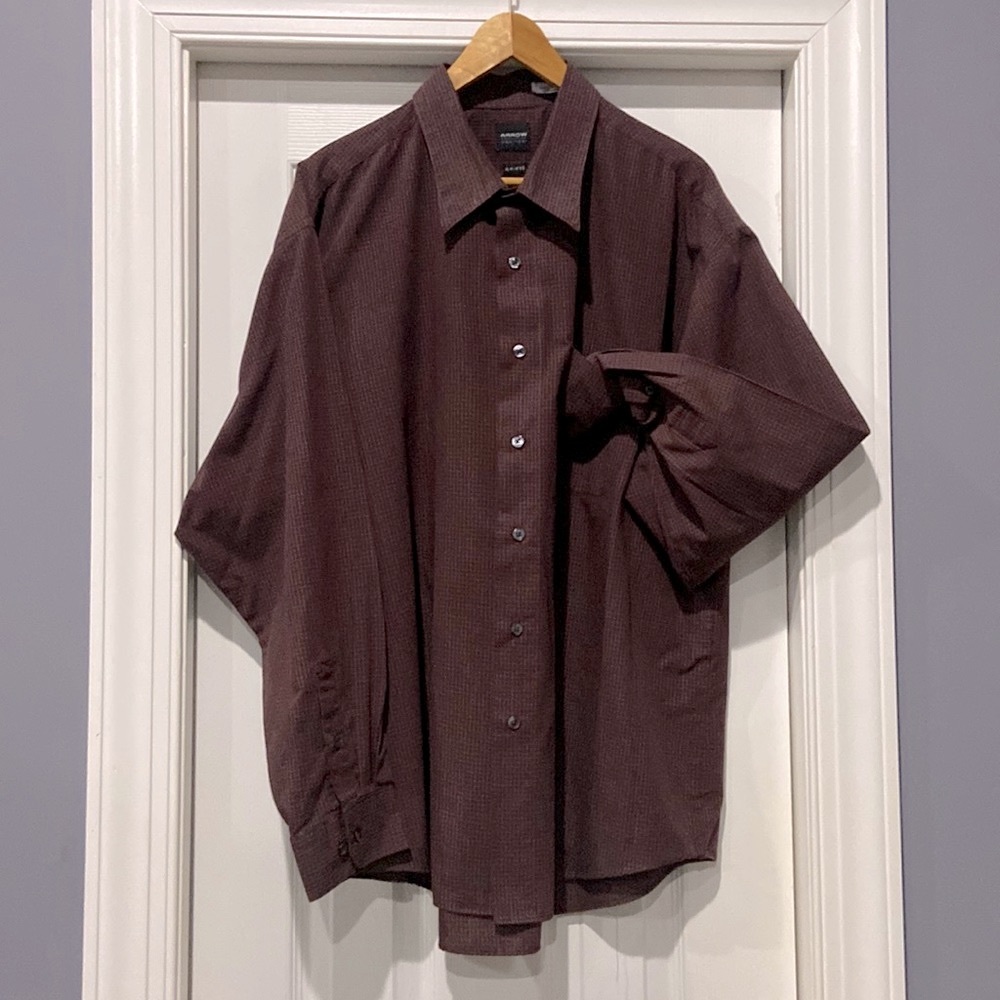 Mens XL Arrow Brick Red color Small Check Long Sleeve Dress Shirt